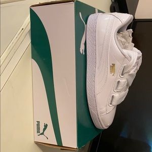 Puma Sneakers